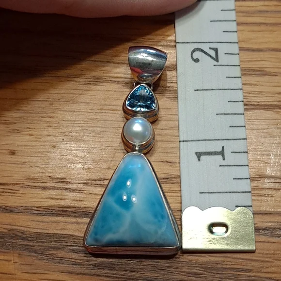 Marahlago Larimar, Pearl and Blue Topaz Sterling Silver Pendant - Picture 5 of 5